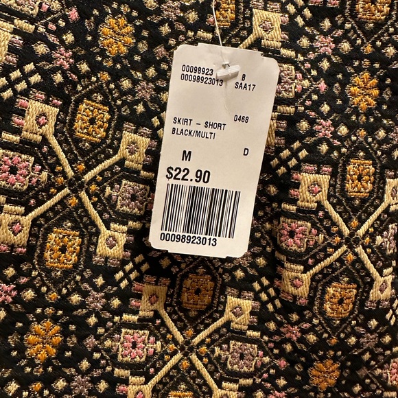 DONATED ❌Forever 21, Brocade Micro Miniskirt - Picture 5 of 6